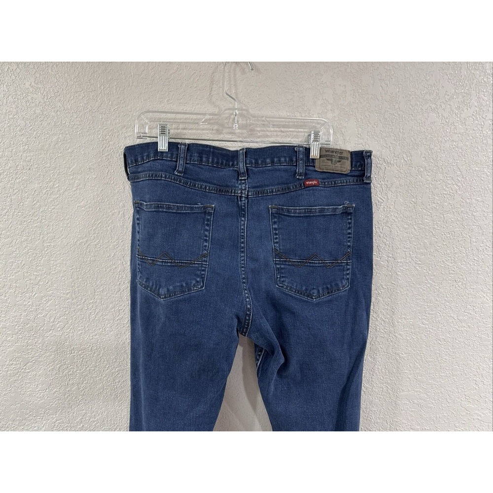 Wrangler Jeans Men 38X30 Blue Slim Straight Denim Light Wash